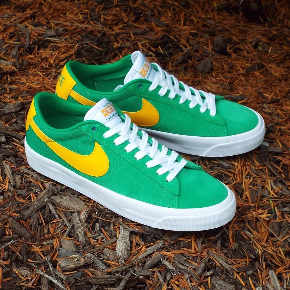 Nike SB Zoom Blazer Low GT Shoes - Lucky Green/University Gold (BRAND NEW)